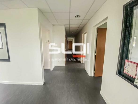 Bureaux A LOUER - RILLIEUX LA PAPE - 111 m²