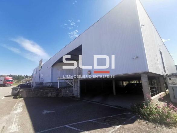 Commerces A LOUER - BOURGOIN JALLIEU - 1 423 m²