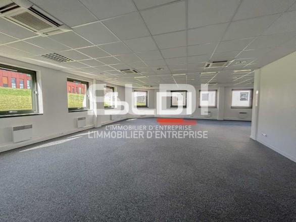 Bureaux A LOUER - LIMONEST - 75 m²