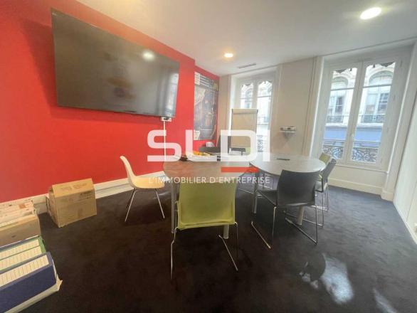 Bureaux A LOUER - LYON - 190 m²