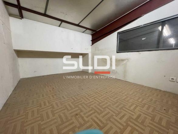 Activités A LOUER - VAUGNERAY - 140 m²
