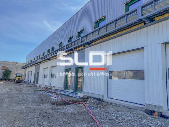 Activités A LOUER - MIONS - 308 m²