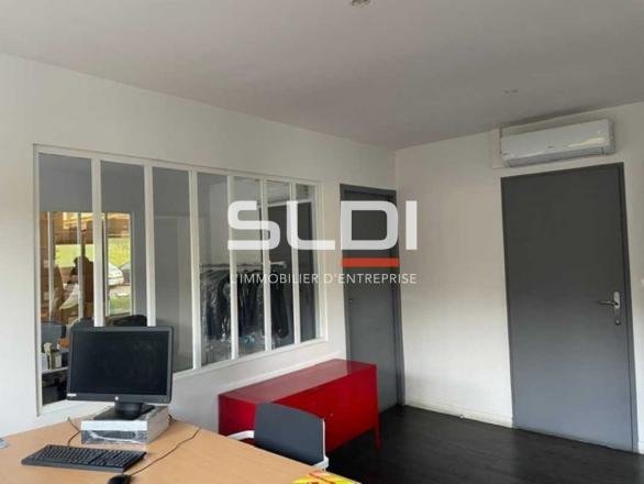 Activités A VENDRE OU A LOUER - LES ÉCHETS - 1 510 m²