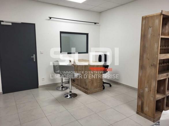 Bureaux A VENDRE - BOURGOIN JALLIEU - 388 m²