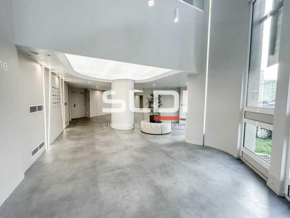Bureaux A LOUER - LYON - 207 m²