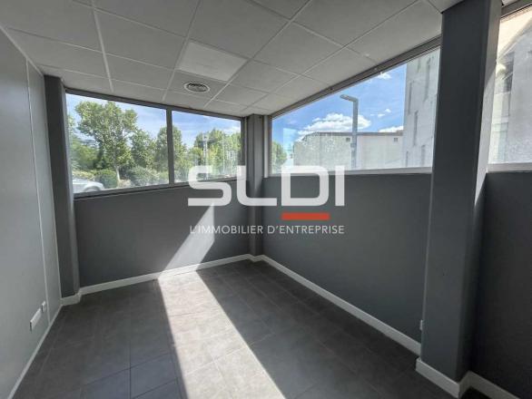 Bureaux A LOUER - VILLEFRANCHE SUR SAONE - 130 m²