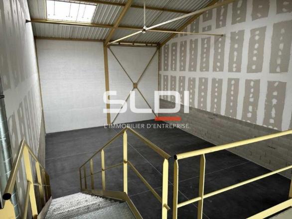 Activités A VENDRE - BOURGOIN JALLIEU - 178 m²