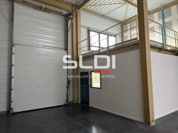 Activités A VENDRE - BOURGOIN JALLIEU - 234 m²