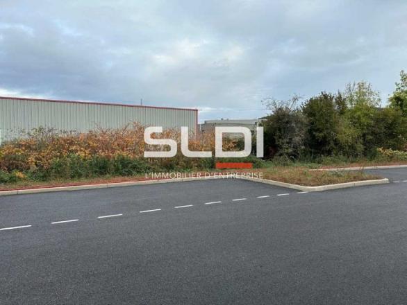 Activités A VENDRE OU A LOUER - BOURGOIN JALLIEU - 234 m²
