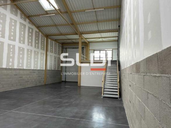 Activités A VENDRE - BOURGOIN JALLIEU - 234 m²
