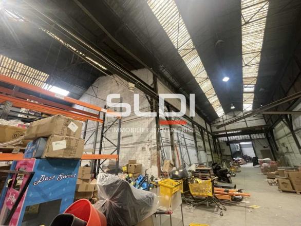 Activités A LOUER - VENISSIEUX - 840 m²
