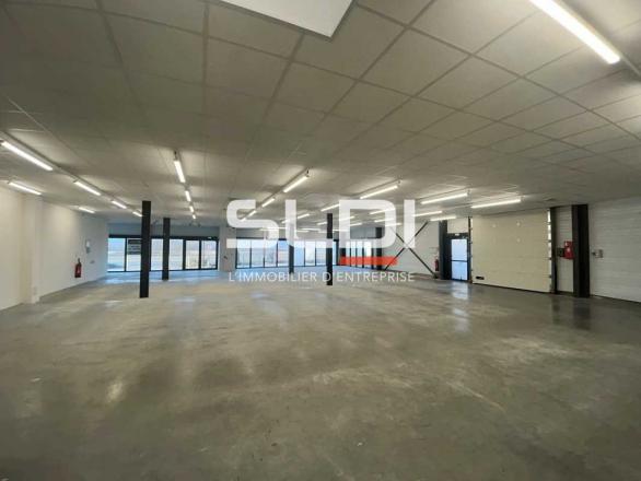 Commerces A LOUER - GENAY - 390 m²
