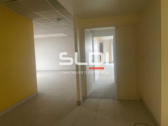 Bureaux A LOUER - BRINDAS - 400 m²
