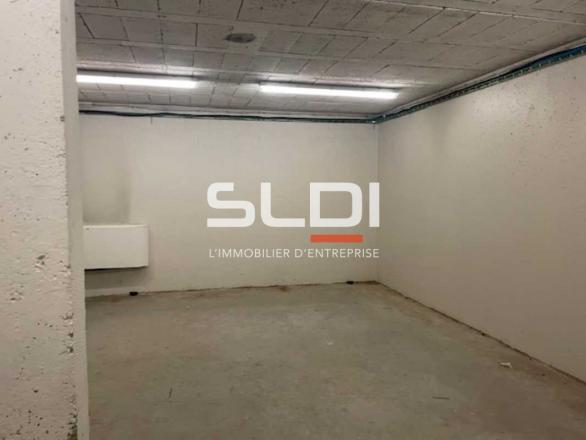Bureaux A LOUER - RILLIEUX LA PAPE - 1 081 m²