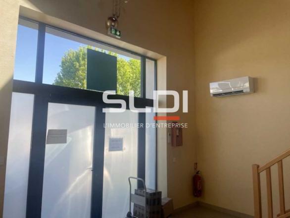 Bureaux A LOUER - RILLIEUX LA PAPE - 110 m²