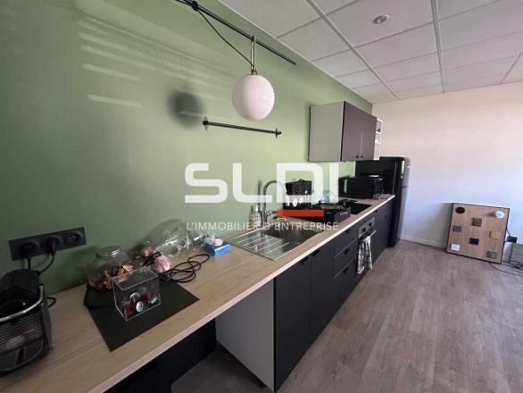 Activités A LOUER - GLEIZE - 426 m²