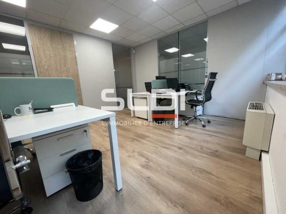 Bureaux A LOUER - LYON - 20 m²