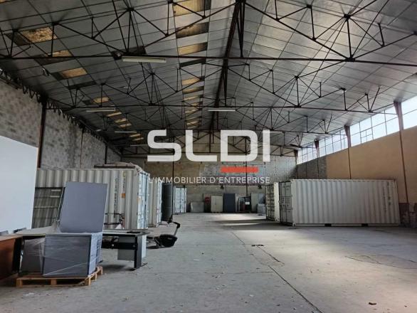 Activités A VENDRE - DECINES CHARPIEU - 3 192 m²