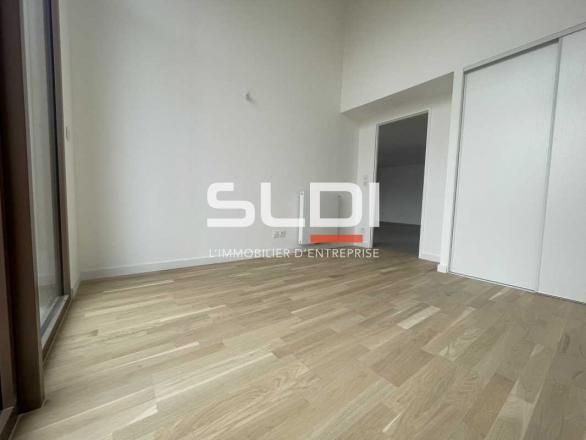Bureaux A VENDRE - LYON - 101,35 m²