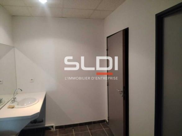 Bureaux A LOUER - VILLEURBANNE - 83 m²