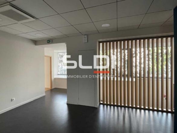 Bureaux A LOUER - LYON - 235 m²