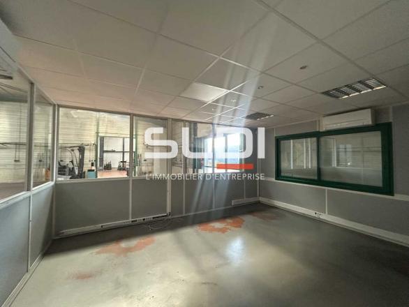 Activités A LOUER - ARNAS - 550 m²
