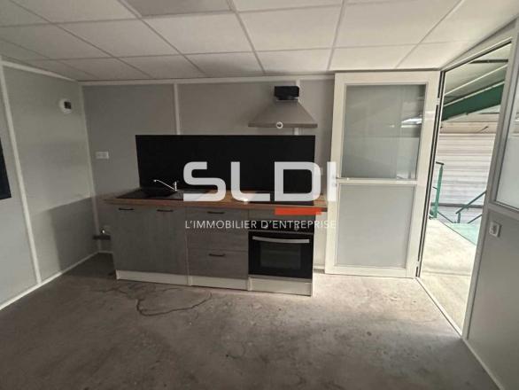 Activités A LOUER - ARNAS - 550 m²