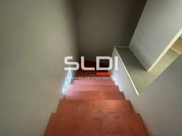 Commerces A LOUER - LYON - 295 m²