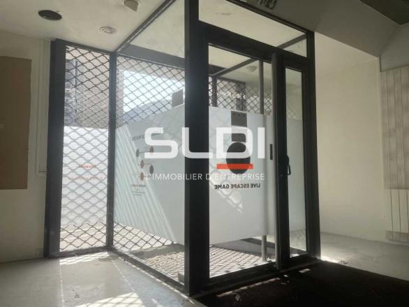 Commerces A LOUER - LYON - 295 m²