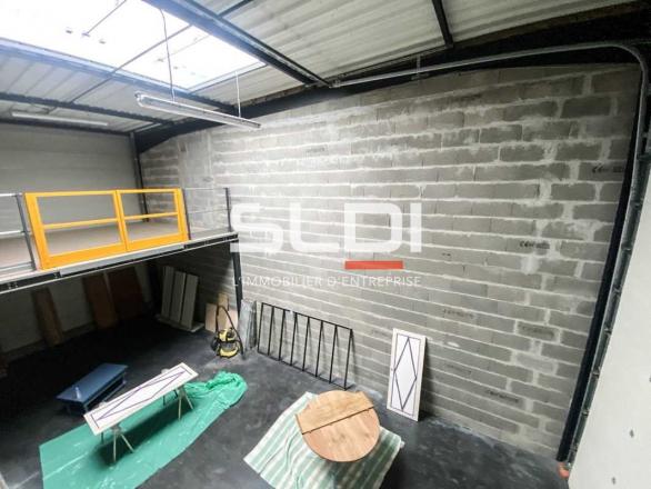 Activités A LOUER - CHAPONNAY - 269 m²