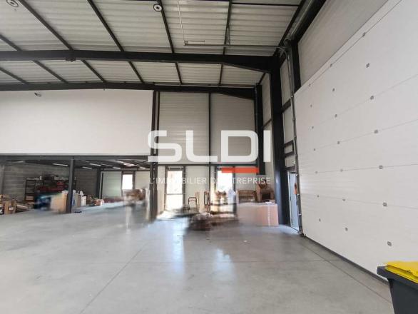 Activités A LOUER - CHASSIEU - 460 m²