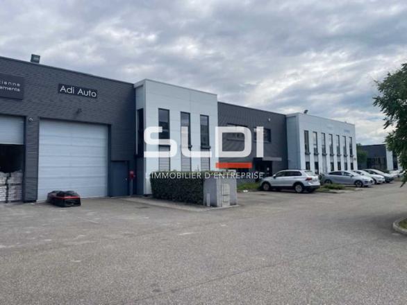 Activités A VENDRE OU A LOUER - VENISSIEUX - 731 m²