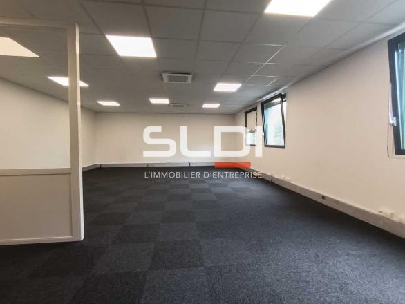 Bureaux A LOUER - LYON - 166 m² Bureaux A LOUER - LYON - 166 m²