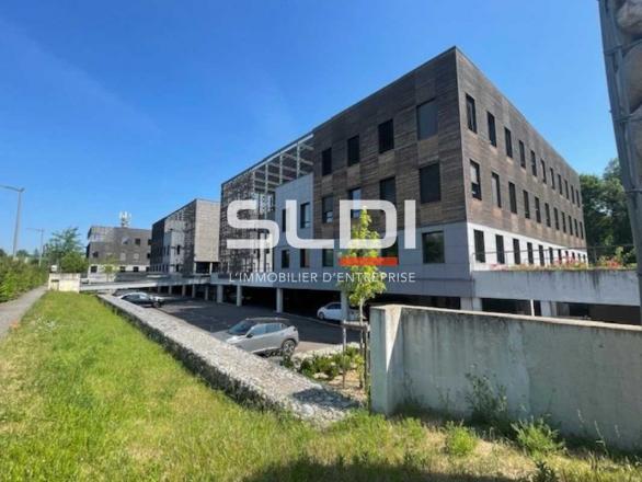 Bureaux A LOUER - LIMONEST - 127 m²