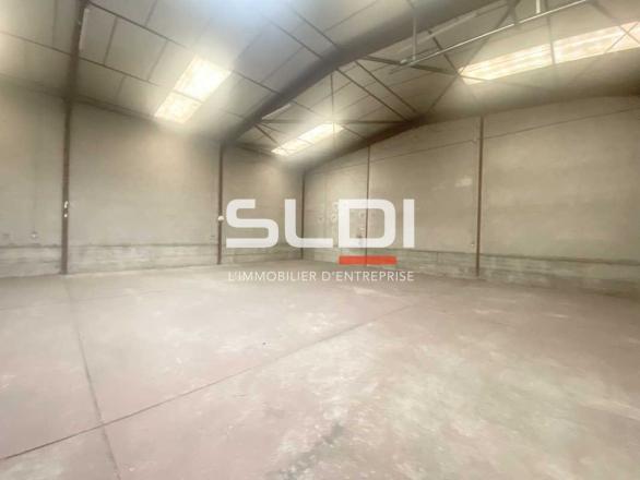 Activités A LOUER - SAINT LAURENT DE MURE - 860 m²