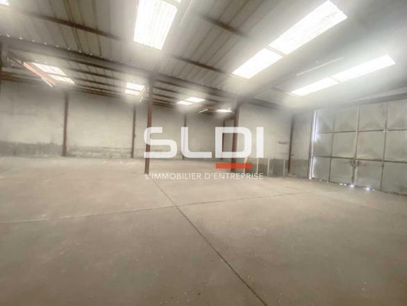 Activités A LOUER - SAINT LAURENT DE MURE - 860 m²