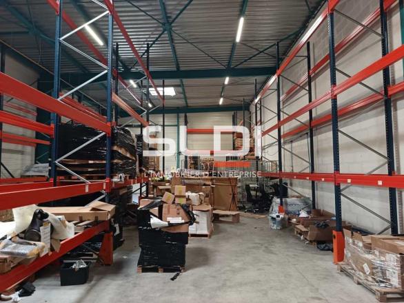 Activités A LOUER - VENISSIEUX - 360 m²