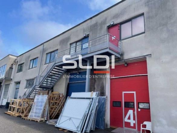 Activités A LOUER - VILLEURBANNE - 810 m²
