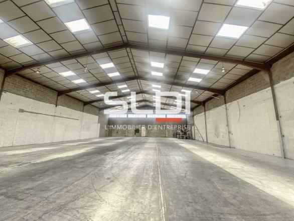 Activités A LOUER - DECINES CHARPIEU - 1 000 m²
