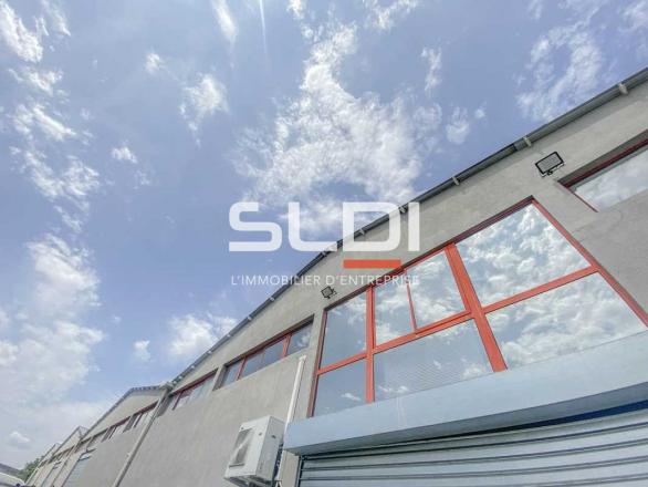 Activités A LOUER - DECINES CHARPIEU - 1 000 m²