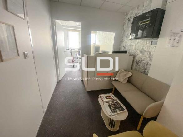 Bureaux A LOUER - LYON - 143 m²