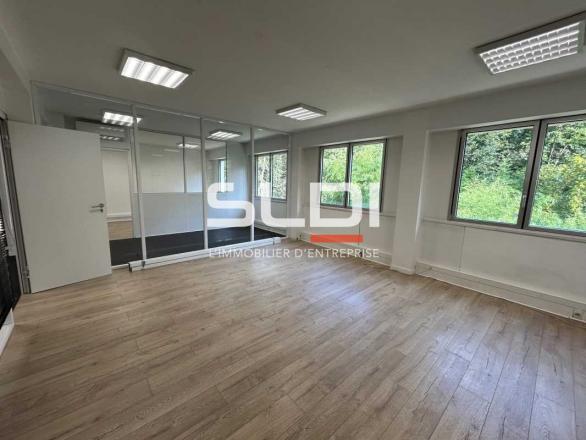 Bureaux A LOUER - ECULLY - 318 m²