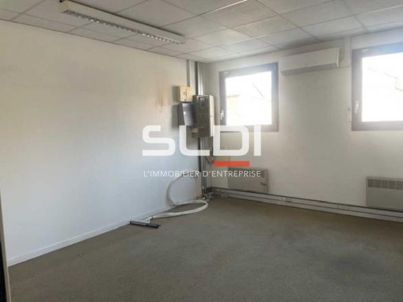 Bureaux A LOUER - VILLEURBANNE - 1 385 m²