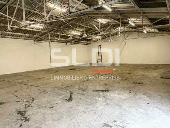Activités A LOUER - VILLEURBANNE - 760 m²