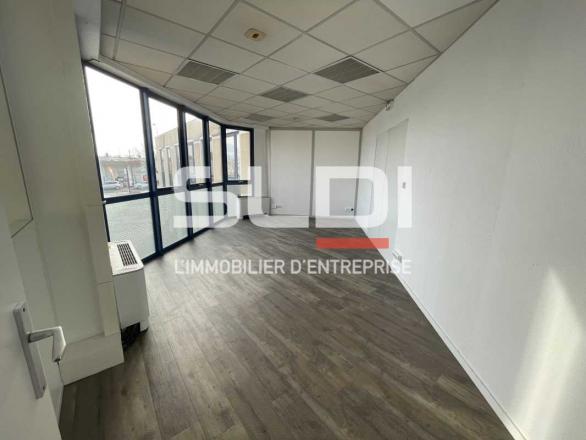 Bureaux A LOUER - VILLEFRANCHE SUR SAONE - 211 m²