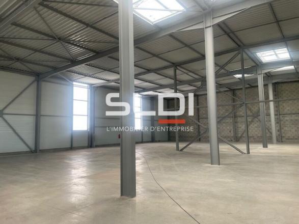 Activités A VENDRE - OULLINS-PIERRE-BÉNITE - 2 935 m²