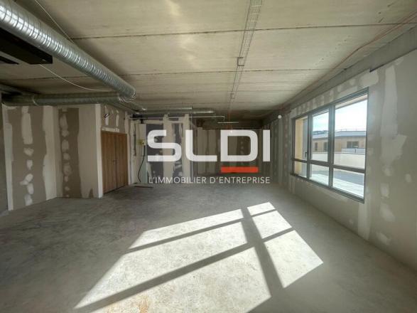 Bureaux A VENDRE - TREVOUX - 2 141 m²