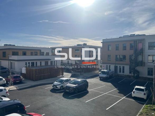 Bureaux A VENDRE - TREVOUX - 2 141 m²