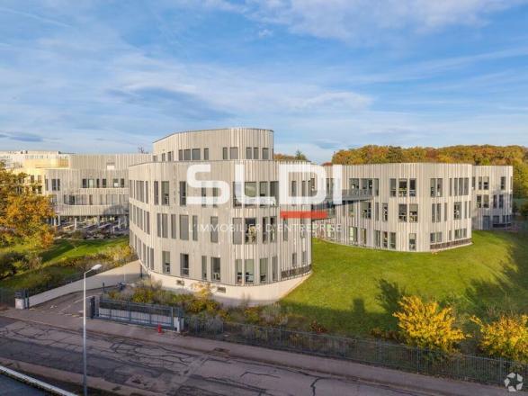 Bureaux A LOUER - LIMONEST - 3 448 m²
