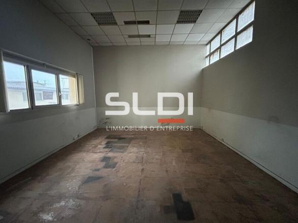 Activités A VENDRE - JASSANS RIOTTIER - 4 185 m²